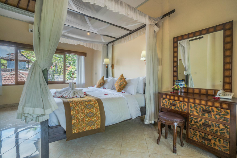 Bedroom 8