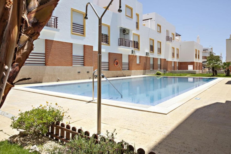 Room 2, Gomeira in Tavira With 3 Bedrooms and 2 Bathrooms, Alcoutim