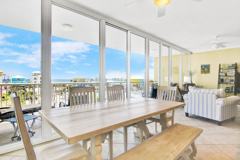 Room 2, Sanibel 306- Beach Access Gulf Views Sun Deck, Baldwin