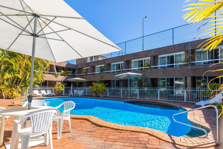 Swimming Pool 3