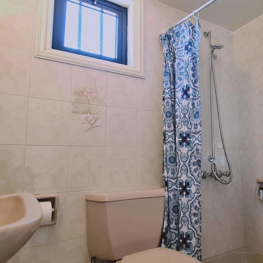 Room 4, 52 MEN - Sea Gem Apartment, Larnaca