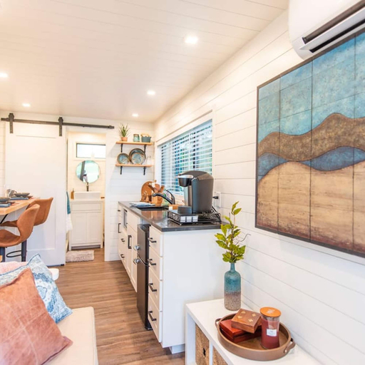 Room 5, No Cleaning Fee Cozy Container Home The Brazos, McLennan