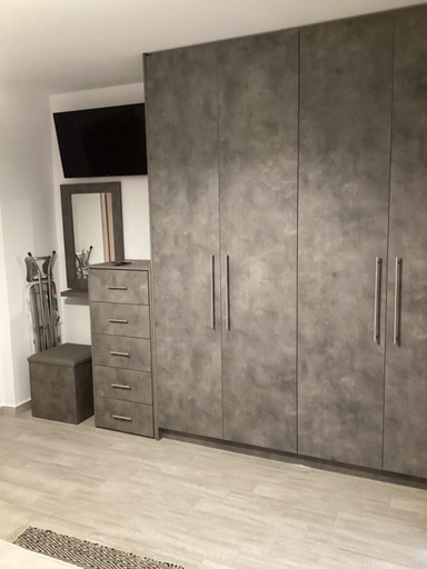 2, Zoi Studios, Epirus