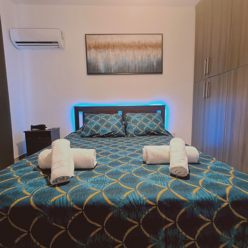 Room 4, 18 NIC - Stay Kallipoleos Panorama