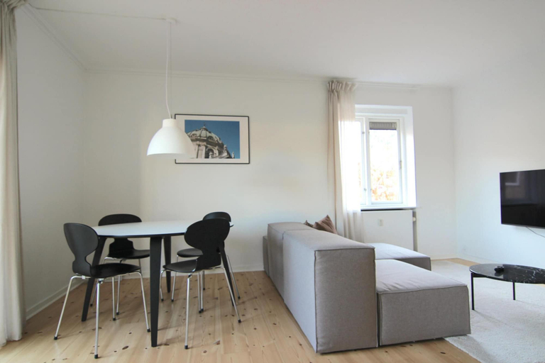 Room 3, Great 2-bed w Balcony in Charlottenlund, Gentofte