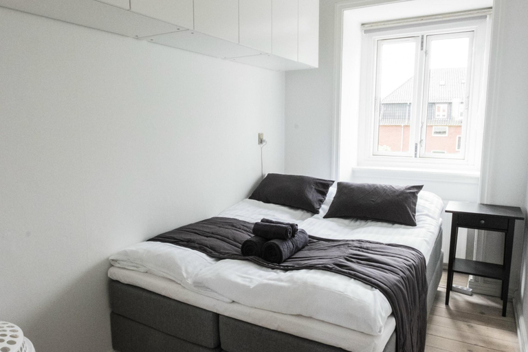 Room 5, Beautiful 2-bed Apartment, Gentofte