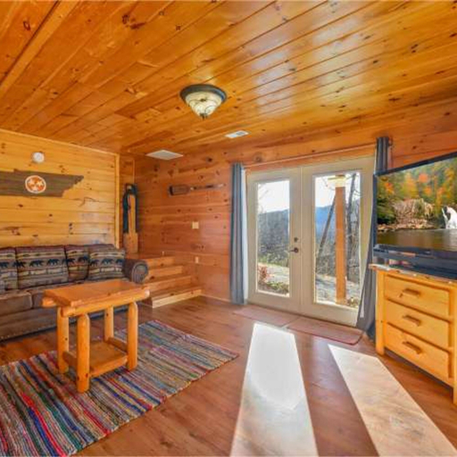 Room 5, Spectacular Secluded Fire Pit Arcade Jacuzzi, Sevier