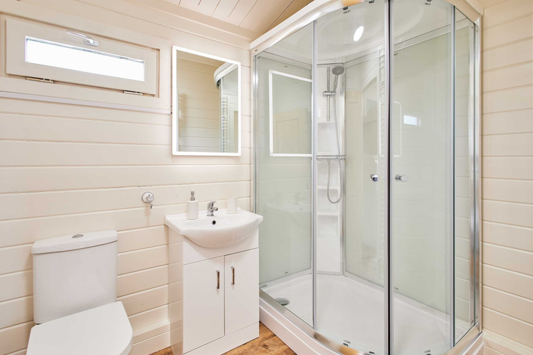 Bathroom 4, Host Stay Station House Cabin, North Yorkshire