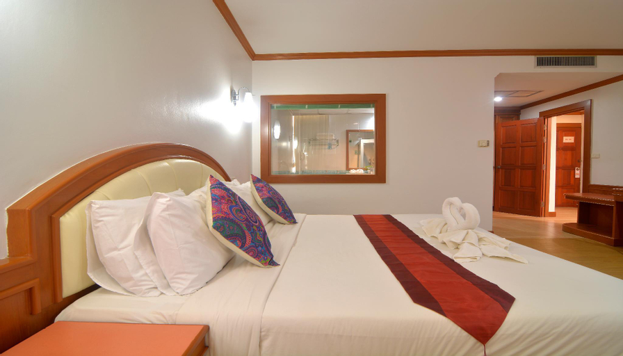 Bedroom 6