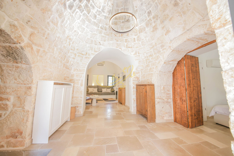 Room 4, TD Trulli Amabilia Design Luxury Trulli w Pool, Brindisi
