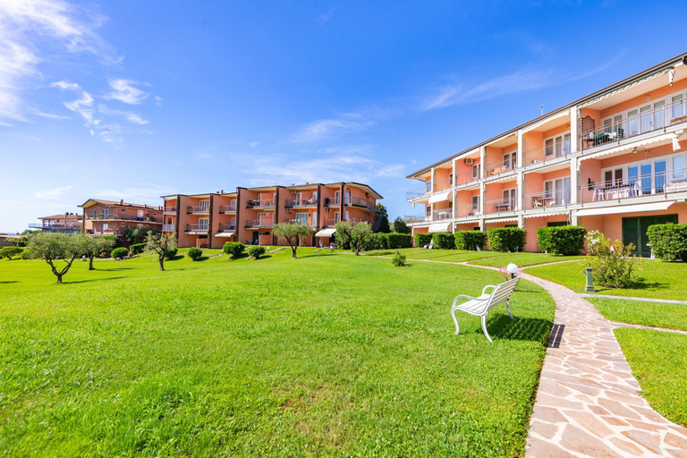 Room 4, San Sivino 100 in Manerba del Garda, Brescia