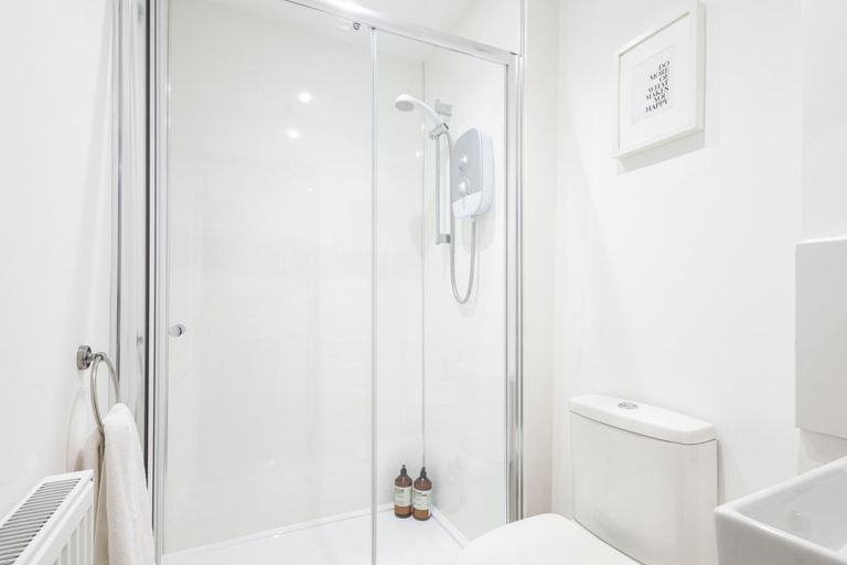 Bathroom 4, Host Stay Sunnyside Barn, East Riding of Yorkshire