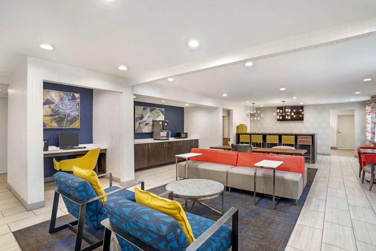 Public Area 3, Country Inn & Suites by Radisson, Montgomery East I-85, Montgomery