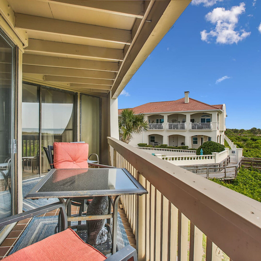 Room 2, Oceanfront Bliss Exquisite Resort Condo Free Tix, Saint Johns