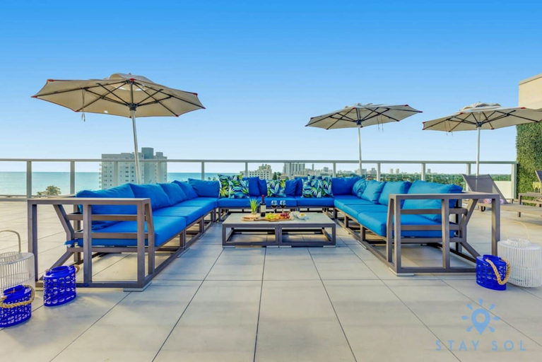 Room 5, Front Bay View Balcony Enjoy Sunset Near Beach, Broward