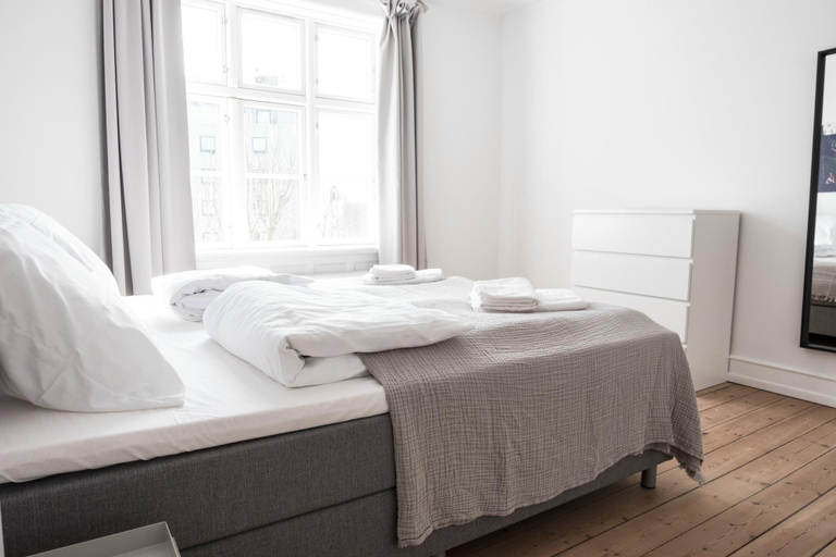 Room 4, Beautiful 2-bed w Large Balcony, Copenhagen