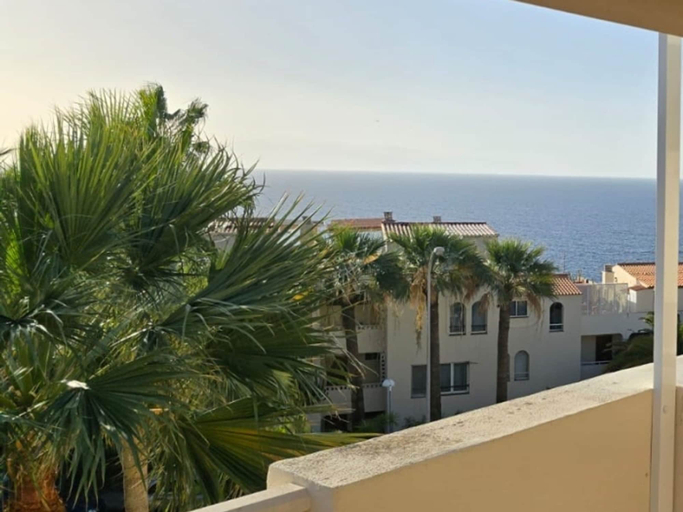 Others 2, Sun Kissed Vacation Home 3BR Retreat by the Ocean, Santa Cruz de Tenerife