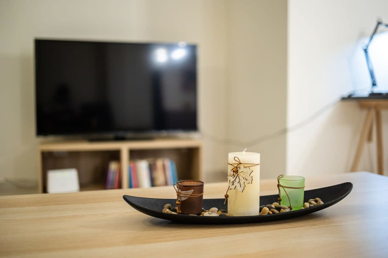 Room 5, Escape to Kalamata s Old City Your Urban Oasis, Peloponnese