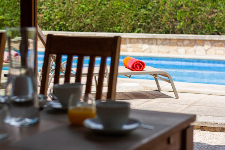 Facilities 3, ES POU, Baleares