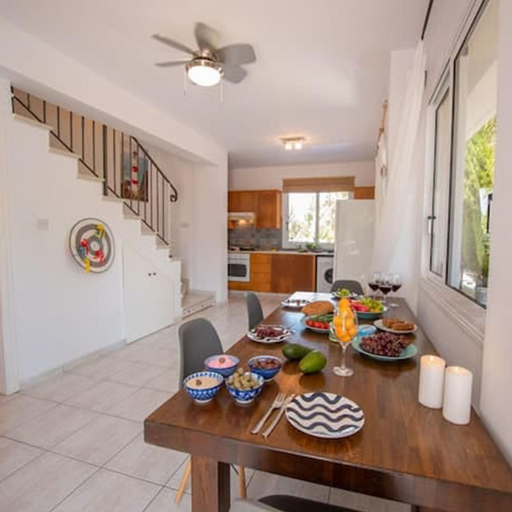 Room 3, 31 Pro- Stay Elysium Villa