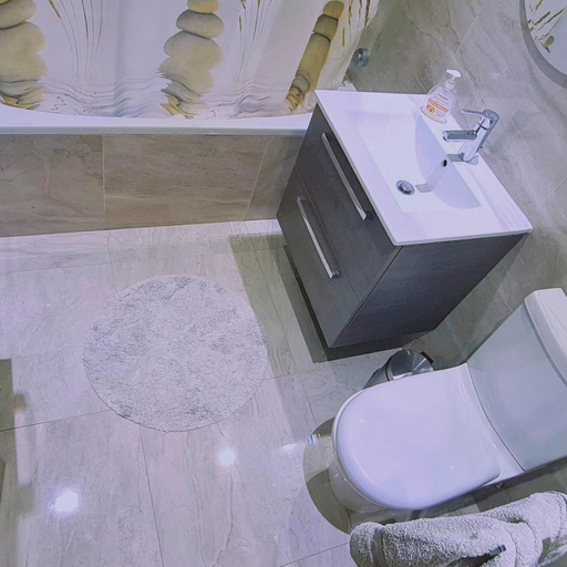 Room 2, 29 LIM - Downtown Retreat