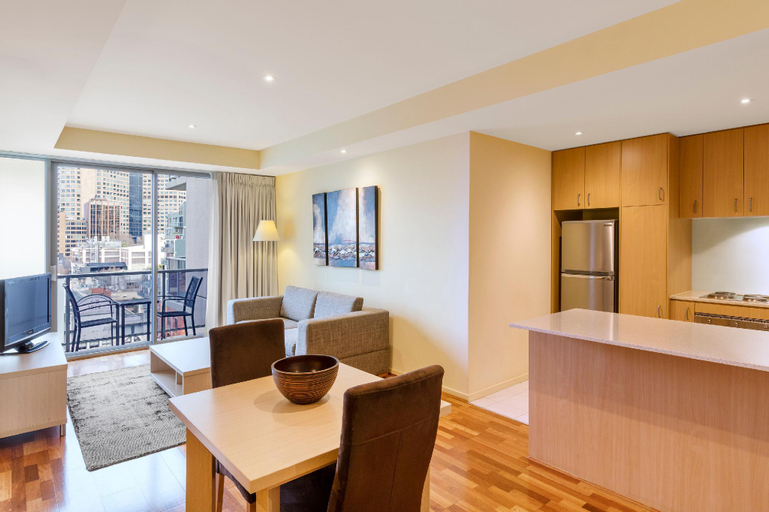 Dining Room 16