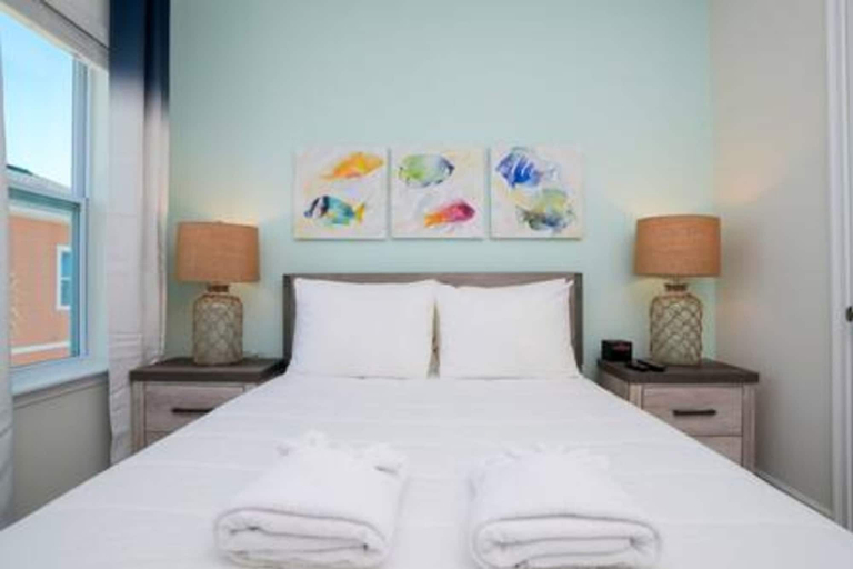 Bedroom 3, Brand NEW Private Oasis 4 BR - Margaritaville, Osceola