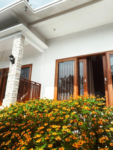 Sumbul View Surfcamp, Jembrana