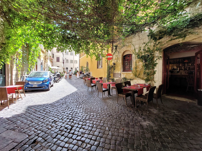 Exterior & Views 2, 4bnb - Luxury Navona Apartment, Rome