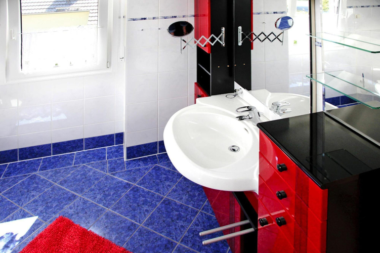 Bathroom 2, Ferienhaus Adler in Mirow, Mecklenburgische Seenplatte