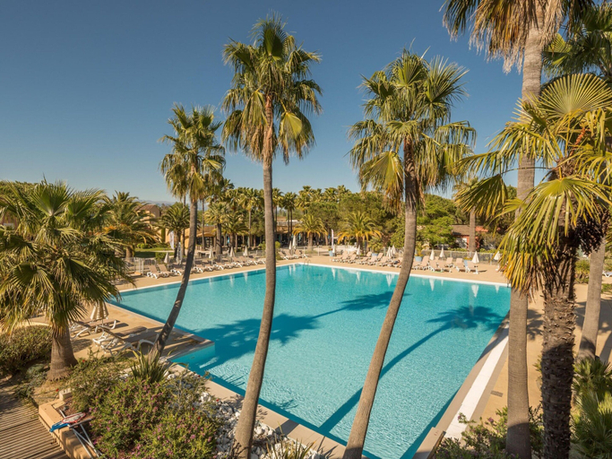 Pool 5, Residence Les Rives de Cannes Mandelieu, Alpes-Maritimes