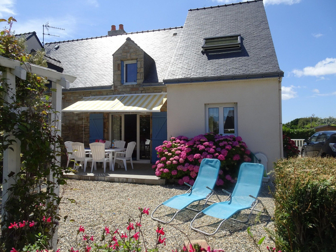 Exterior 3, Pretty Terraced House Near the Beach, Damgan, Morbihan