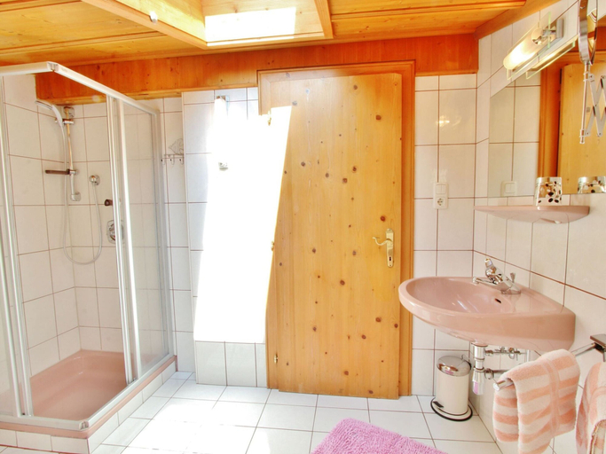 Bathroom 4, Apartment in Bramberg near Wildkogel Arena, Zell am See