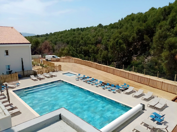 Pool 3, 2-room Apartment in Residence Cap Cassis Calanques, Roquefort-la-bedoule, Bouches-du-Rhône