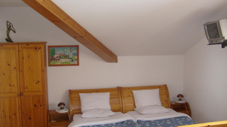 Bedroom 2, Rahoff hotel, Bansko