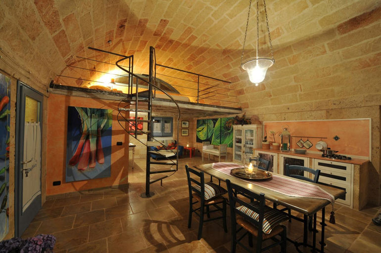 Food & Drinks 5, Case Fra Gli Ulivi, Lecce