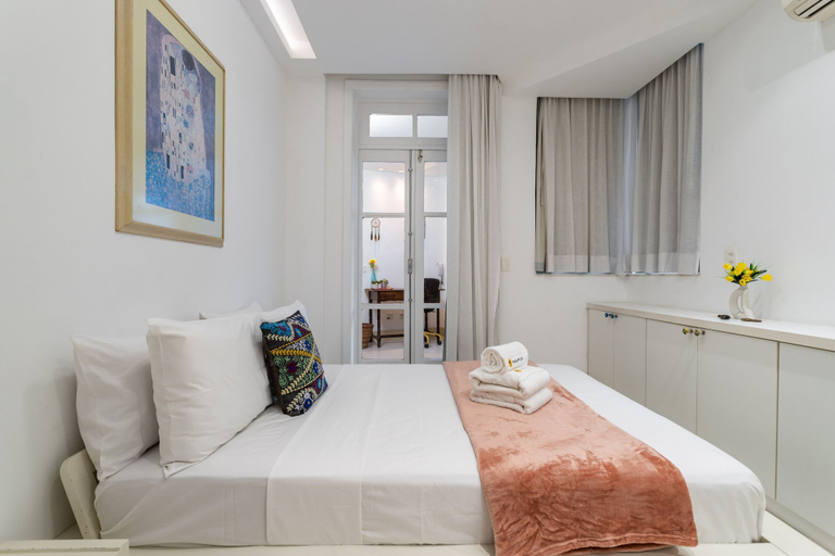 Room 4, 4 Minutes From Copacabana Beach Nsc205, Rio de Janeiro