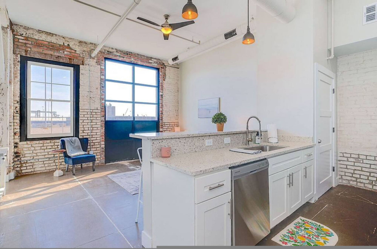 Private kitchen 2, The Speakeasy Downtown Newport News, Newport News