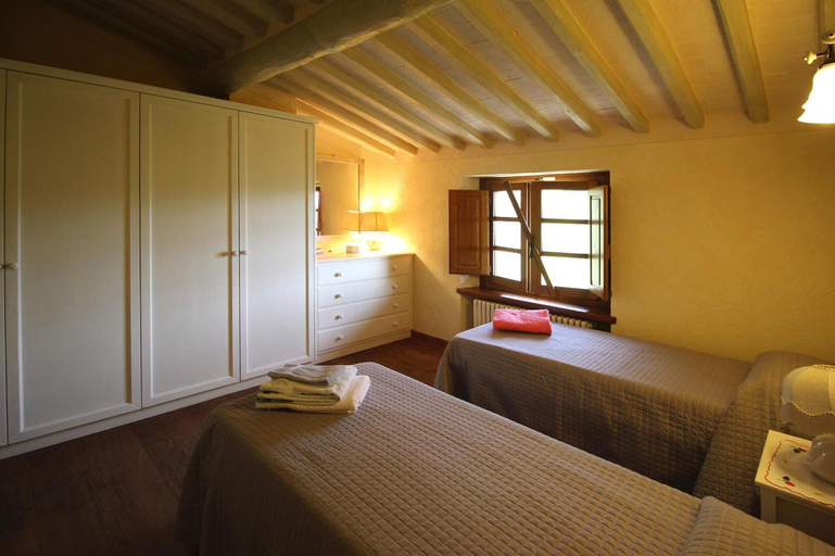 Room 4, Premium Villa With Terrace, Lucca