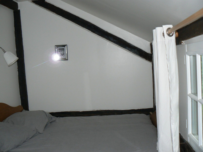 Room 3, Estate in Normandy With Pool & Tennis Court, Calvados