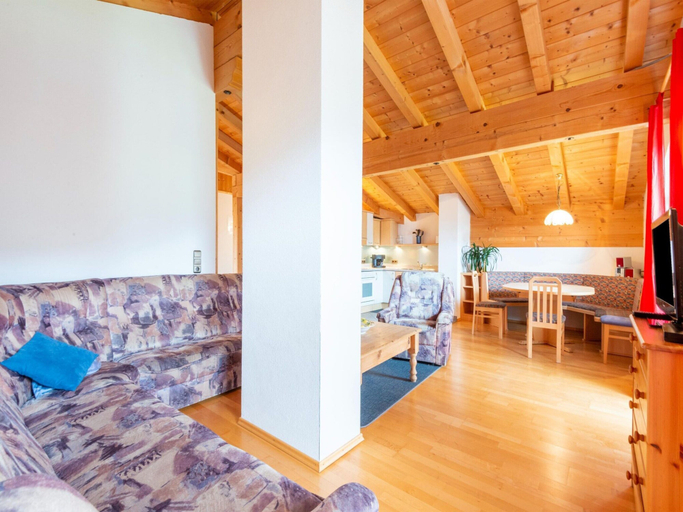 Others 5, Welcoming apartment in Stummerberg with terrace, Schwaz