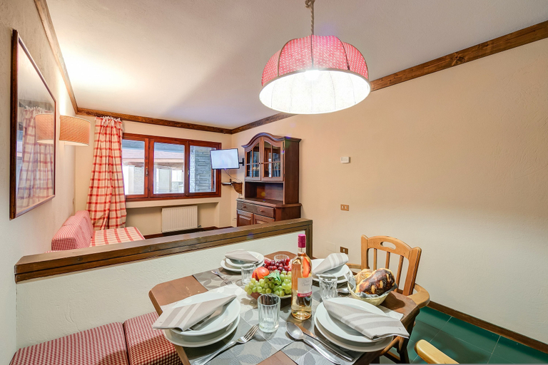 Room 4, Grange Hike Ski - 9C Sestriere, Torino