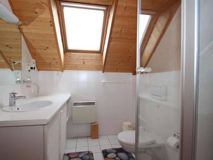 Bathroom 4, Doppelhaushalfte in Hasselfelde, Harz