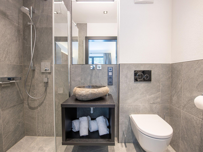 Bathroom 4, Chalet in Wald Near Krimml Waterfalls, Zell am See