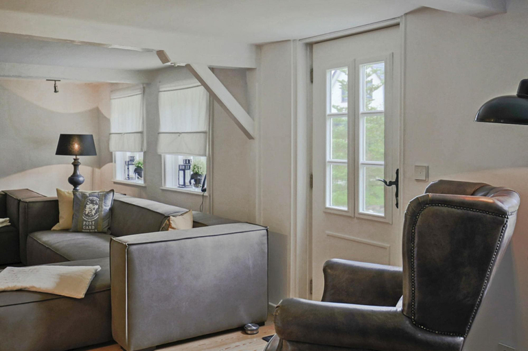 Living area 1, Reetgedecktes Ferienhaus in Humptrup, Nordfriesland
