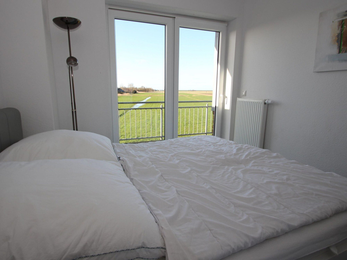 Room 5, Ferienwohnung mit Sauna in Tossens, Wesermarsch