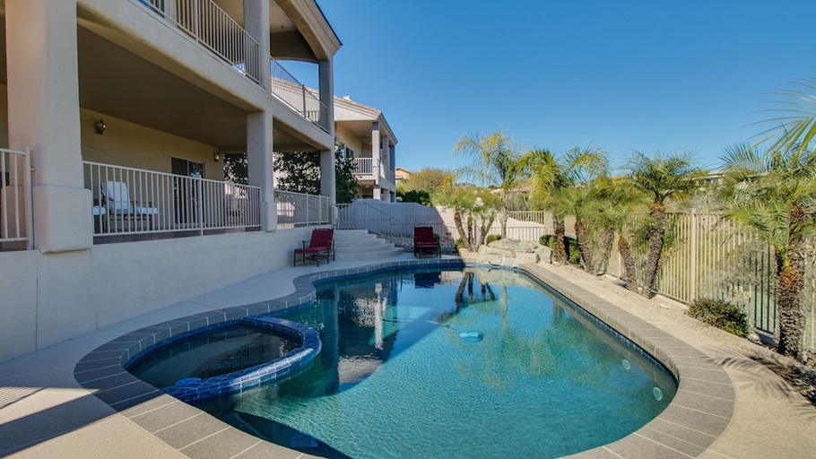 Sport & Beauty 5, Fabulous 4-bdrm W/breathtaking Views & Pool!, Maricopa