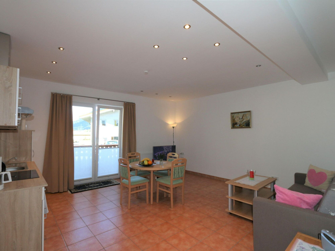 Others 4, Apartment in Zugspitz Arena near Highline 179, Reutte