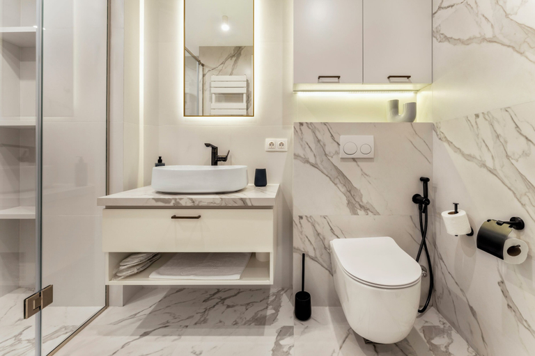 Bathroom 4, Solridge Aparthotel, Tbilisi