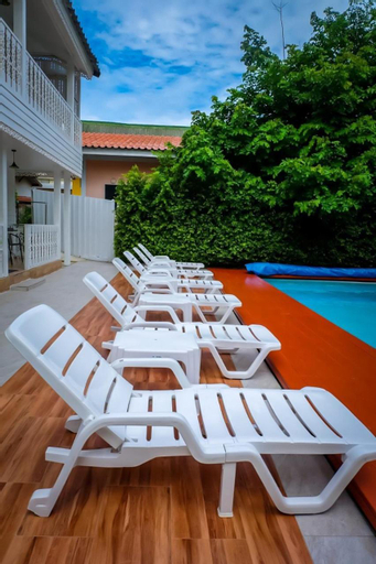 Swimming Pool 9